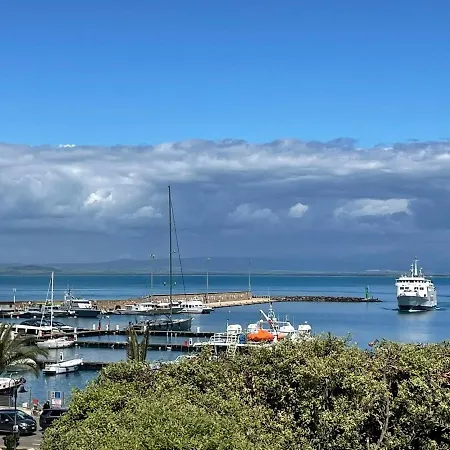 度假居 Porto Marina 圣托斯特凡诺港
